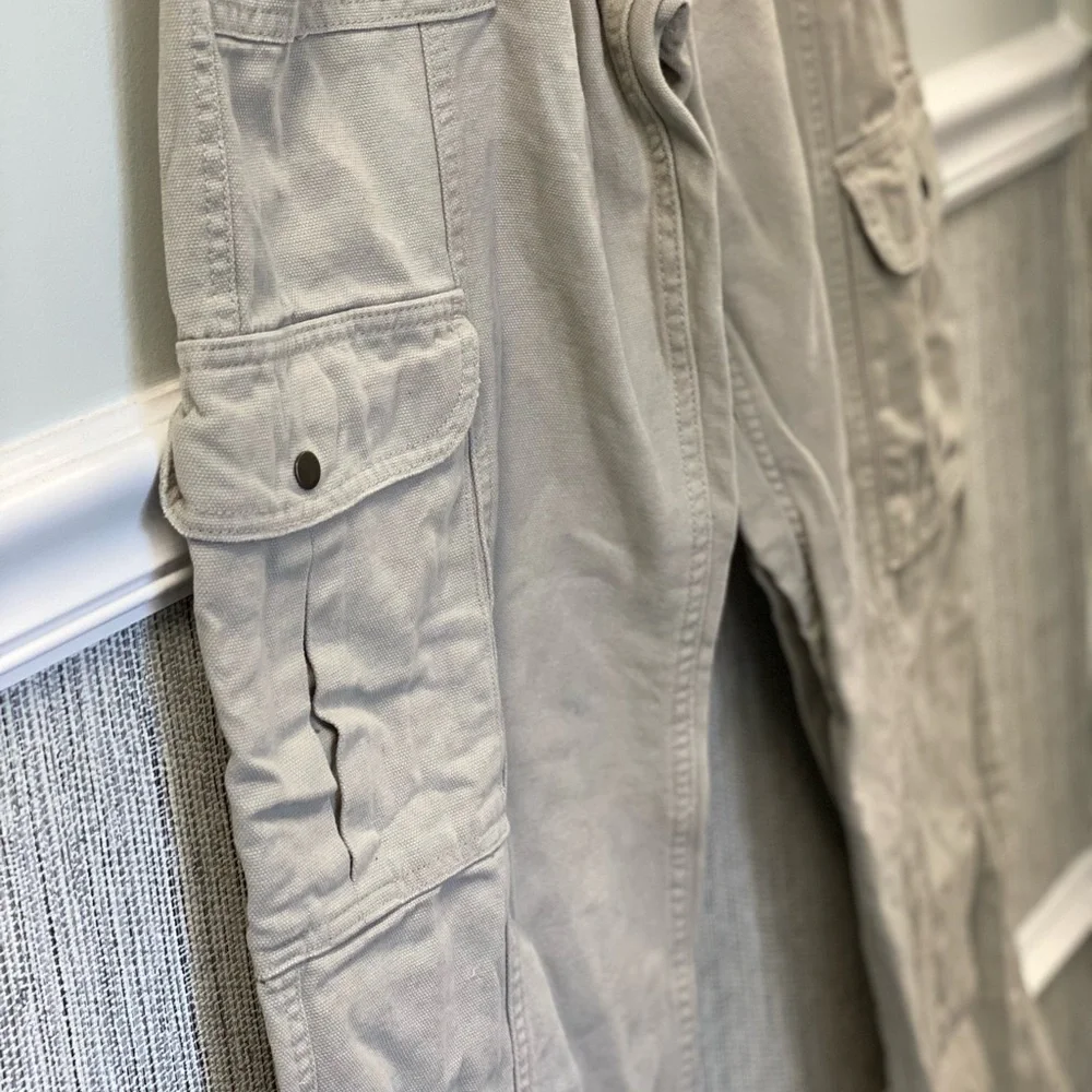 Aeropostale size medium women’s cargo pants. - Picture 7 of 8